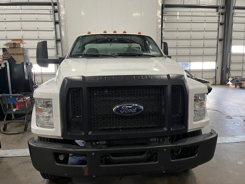 2022 Ford F-750 Straight